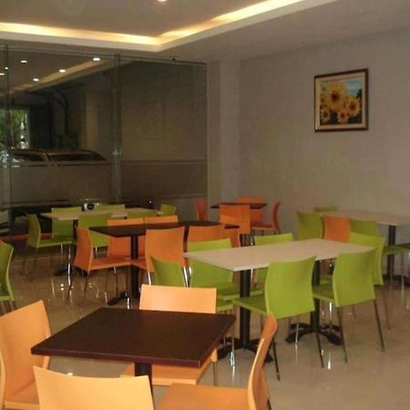 Dpalma Hotel Bandung Exterior photo