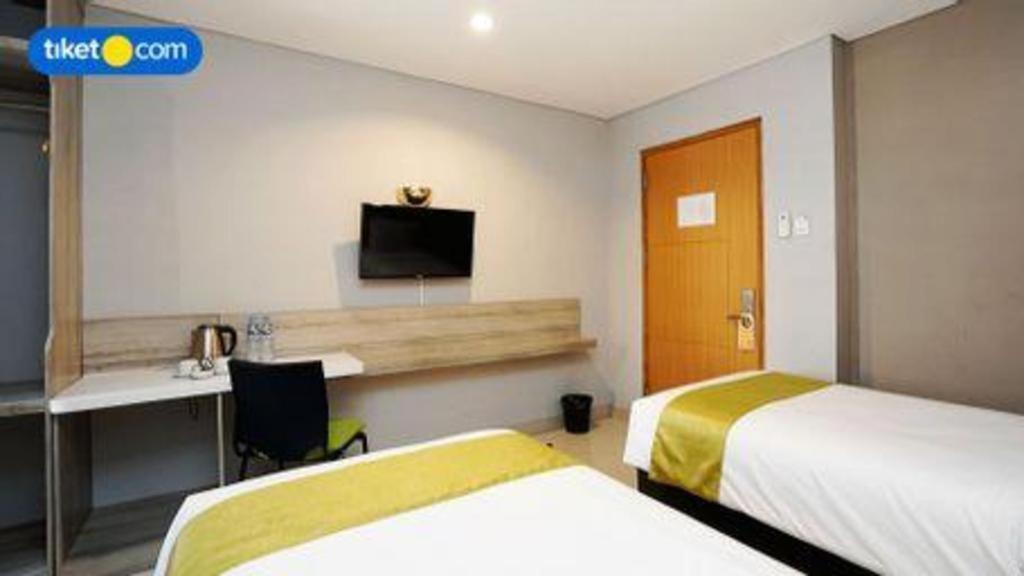 Dpalma Hotel Bandung Exterior photo