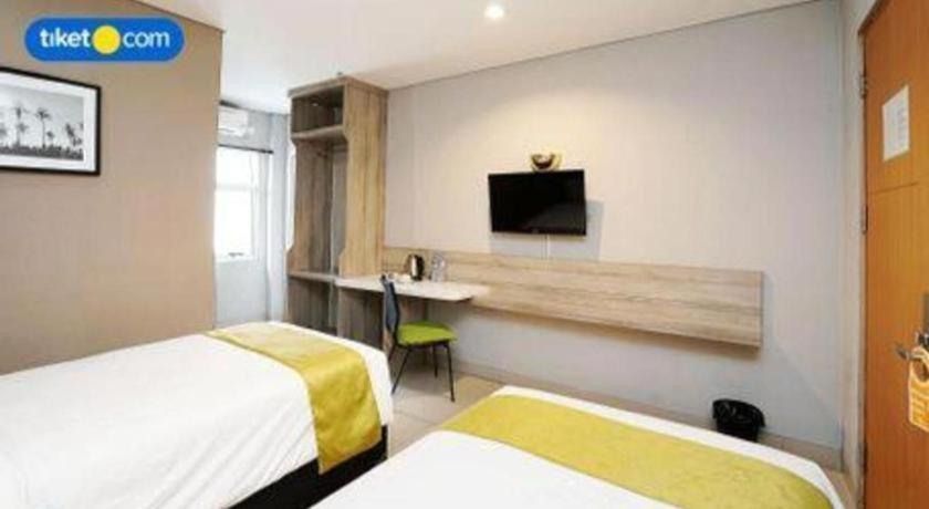 Dpalma Hotel Bandung Exterior photo