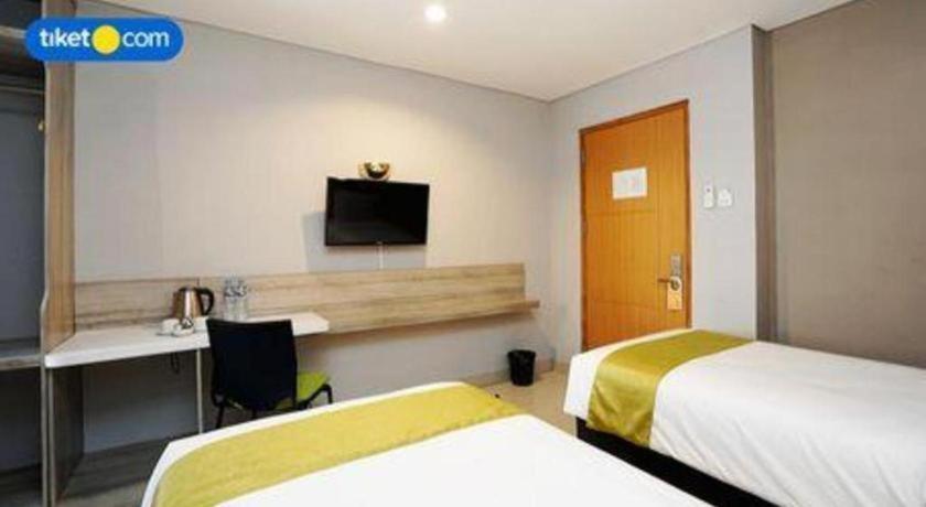 Dpalma Hotel Bandung Exterior photo